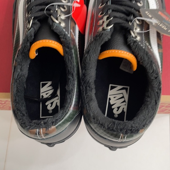 Vans Old skool Mte Black Camo weather resistant exterior main image 4